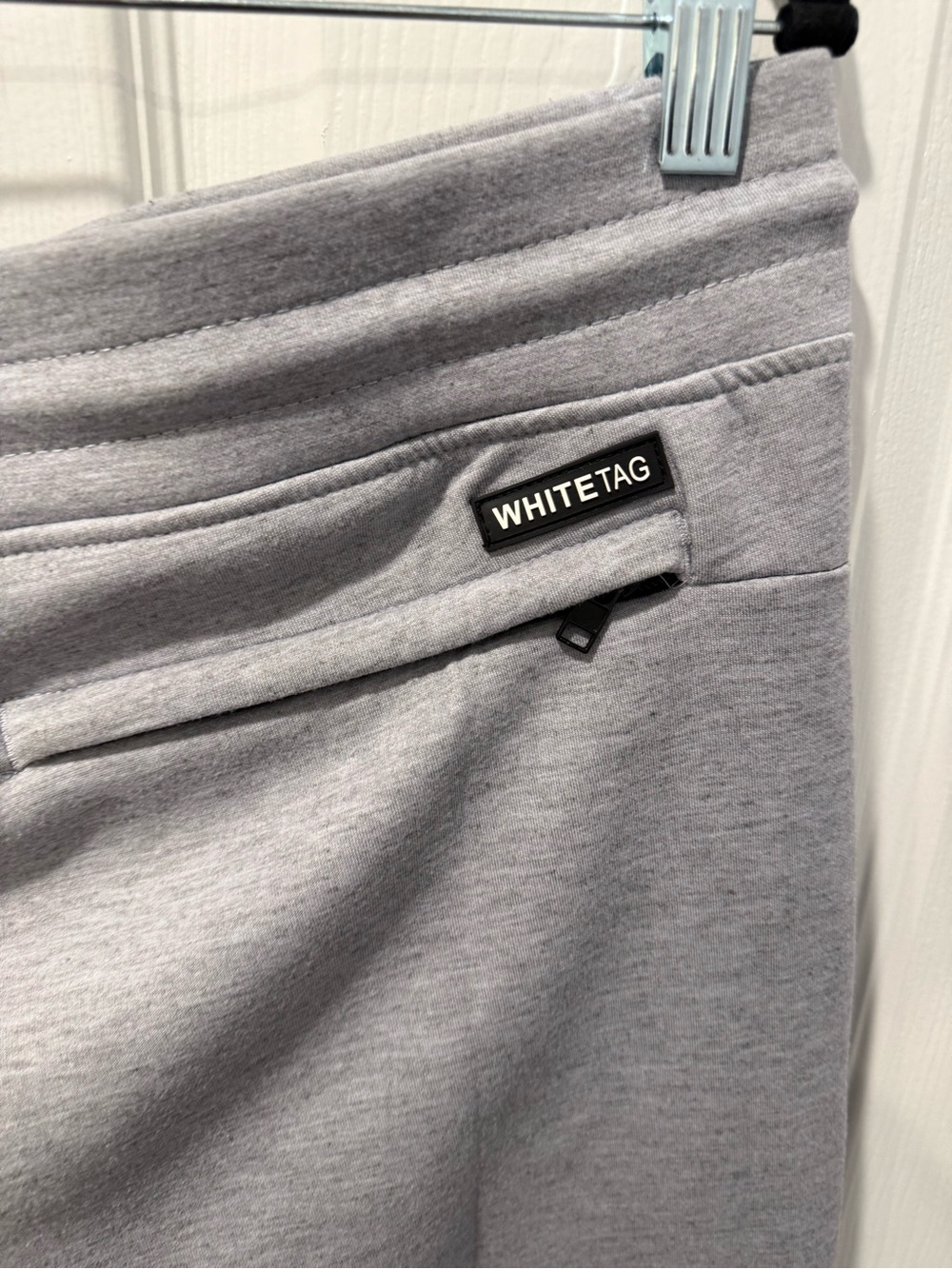 Men's Gray Jogger Sweatpants with Zipper Pockets - Picture 5 of 6